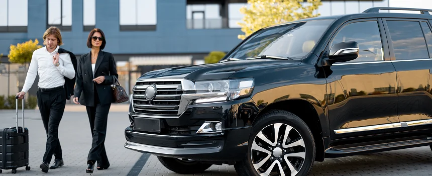 chauffeur-guided-tours-for-couples